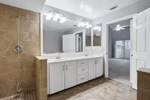 3814 Circle Lake Dr, West Palm Beach, FL 33417 - Photo 15
