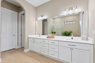 4452 Siena Cir, Wellington, FL 33414 - Photo 13