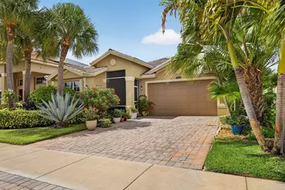 2206 Newport Isles Boulevard, Port Saint Lucie, FL 34953 - Photo 3
