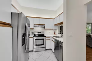 10791 NW 14th St, Plantation, FL 33322 - Photo 3