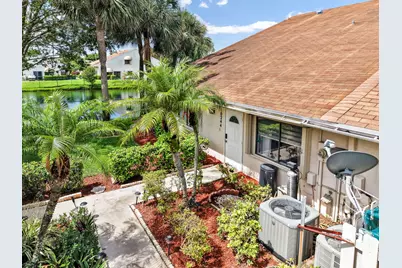 10244 NW 33rd Place, Sunrise, FL 33351 - Photo 9