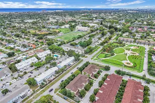 358 SE 1st Way, Deerfield Beach, FL 33441 - Photo 35