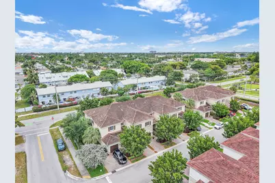358 SE 1st Way, Deerfield Beach, FL 33441 - Photo 27