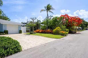 145 Vassar Dr, Lake Worth, FL 33460 - Photo 3