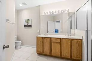 8923 Sandshot Ct, Port Saint Lucie, FL 34986 - Photo 11