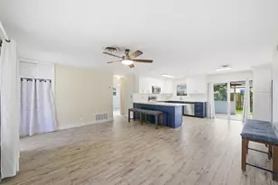 6830 NW 8th Ct, Margate, FL 33063 - Photo 9