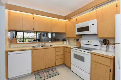 601 S Seas Drive #303, Jupiter, FL 33477 - Photo 9
