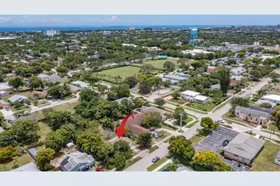 229 SW 4th Avenue, Delray Beach, FL 33444 - Photo 17