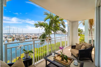875 NW Flagler Avenue #203, Stuart, FL 34994 - Photo 1
