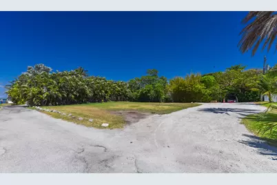 5157 NE Shore Village Terrace, Hutchinson Island, FL 34996 - Photo 27