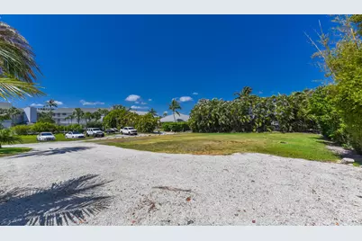 5157 NE Shore Village Terrace, Hutchinson Island, FL 34996 - Photo 31