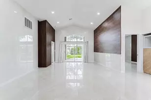 7512 Eagle Point Dr, Delray Beach, FL 33446 - Photo 7
