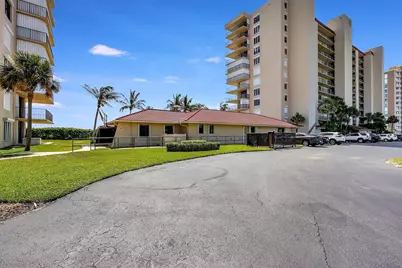 4250 N Highway A1A #102, Fort Pierce, FL 34949 - Photo 27