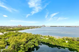 5070 N Ocean Dr, Singer Island, FL 33404 - Photo 33