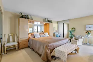 5070 N Ocean Dr, Singer Island, FL 33404 - Photo 5