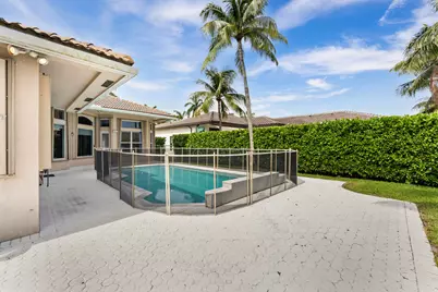 9641 Parkview Avenue, Boca Raton, FL 33428 - Photo 3