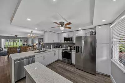 3004 Portofino Isle #M1, Coconut Creek, FL 33066 - Photo 5