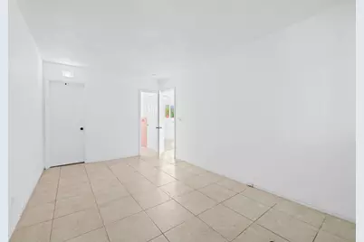 2601 NE 1st Street #17, Pompano Beach, FL 33062 - Photo 13