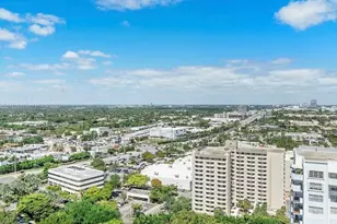 2750 NE 183rd St, Aventura, FL 33160 - Photo 11