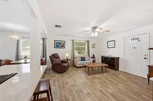 6404 Oak St, Hollywood, FL 33024 - Photo 7