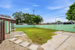 6404 Oak St, Hollywood, FL 33024 - Photo 19