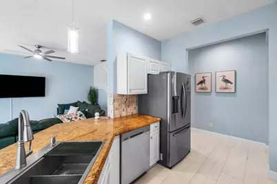 4180 Manor Forest Trail, Boynton Beach, FL 33436 - Photo 13