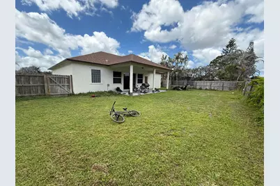 849 SW Nichols Terrace, Port Saint Lucie, FL 34953 - Photo 9