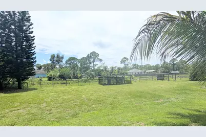 14790 N 87th St Street N, The Acreage, FL 33470 - Photo 3