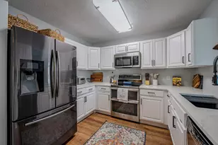 2513 SE Hallahan St, Port Saint Lucie, FL 34952 - Photo 25