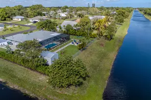 2513 SE Hallahan St, Port Saint Lucie, FL 34952 - Photo 1