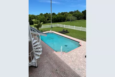 10400 W Tara Boulevard, Boynton Beach, FL 33437 - Photo 25