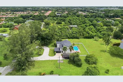 10400 W Tara Boulevard, Boynton Beach, FL 33437 - Photo 5