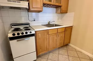 1930 NE 4th St, Deerfield Beach, FL 33441 - Photo 5