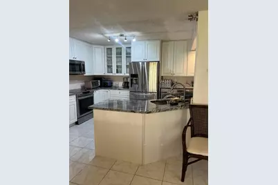 311 Pine Ridge Circle #B-1, Greenacres, FL 33463 - Photo 7