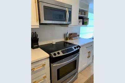 689 NE 6th Court #4070, Boynton Beach, FL 33435 - Photo 5
