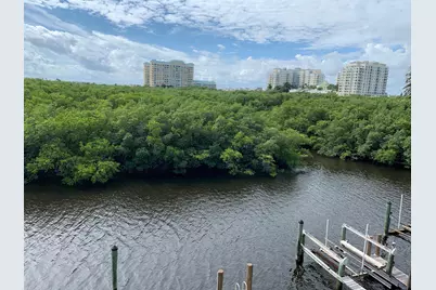 689 NE 6th Court #4070, Boynton Beach, FL 33435 - Photo 11