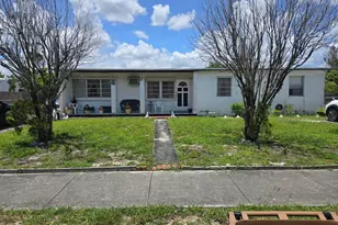 255 NE 41st St, Deerfield Beach, FL 33064 - Photo 1