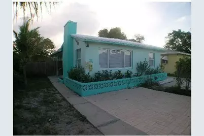 1015 S K Street, Lake Worth, FL 33460 - Photo 1