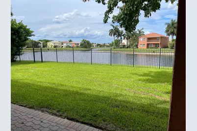 9828 Stover Way, Wellington, FL 33414 - Photo 3