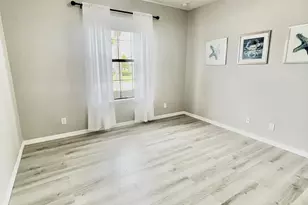 540 SE Monet Dr, Port Saint Lucie, FL 34984 - Photo 5