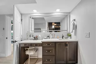 3710 Whitehall Dr, West Palm Beach, FL 33401 - Photo 19