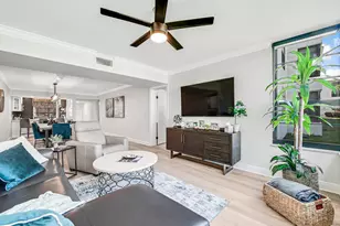 3710 Whitehall Dr, West Palm Beach, FL 33401 - Photo 13