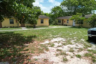 4537 Coconut Rd, Lake Worth, FL 33461 - Photo 19