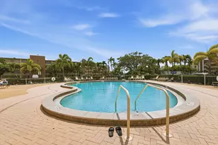 1025 Newcastle B, Boca Raton, FL 33434 - Photo 29