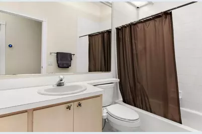 1092 Bedford Avenue, Palm Beach Gardens, FL 33403 - Photo 7