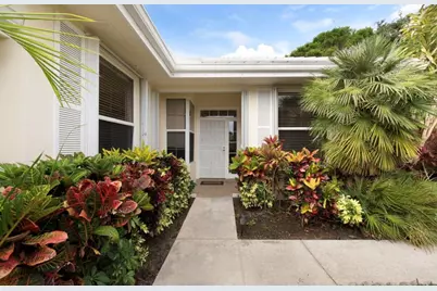 1092 Bedford Avenue, Palm Beach Gardens, FL 33403 - Photo 1