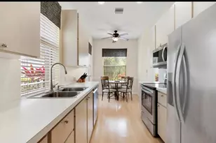 1092 Bedford Ave, Palm Beach Gardens, FL 33403 - Photo 15