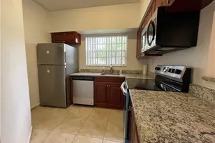 640 Cypress Club Way, Deerfield Beach, FL 33064 - Photo 11