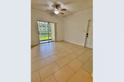 640 Cypress Club Way #J12, Deerfield Beach, FL 33064 - Photo 5