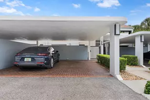 2435 Presidential Way, West Palm Beach, FL 33401 - Photo 31